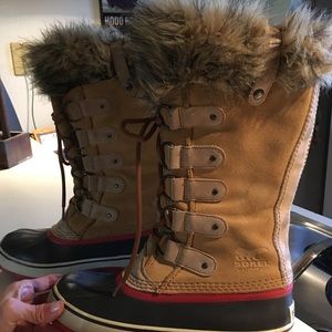 Sorel Joan Of Arctic boots